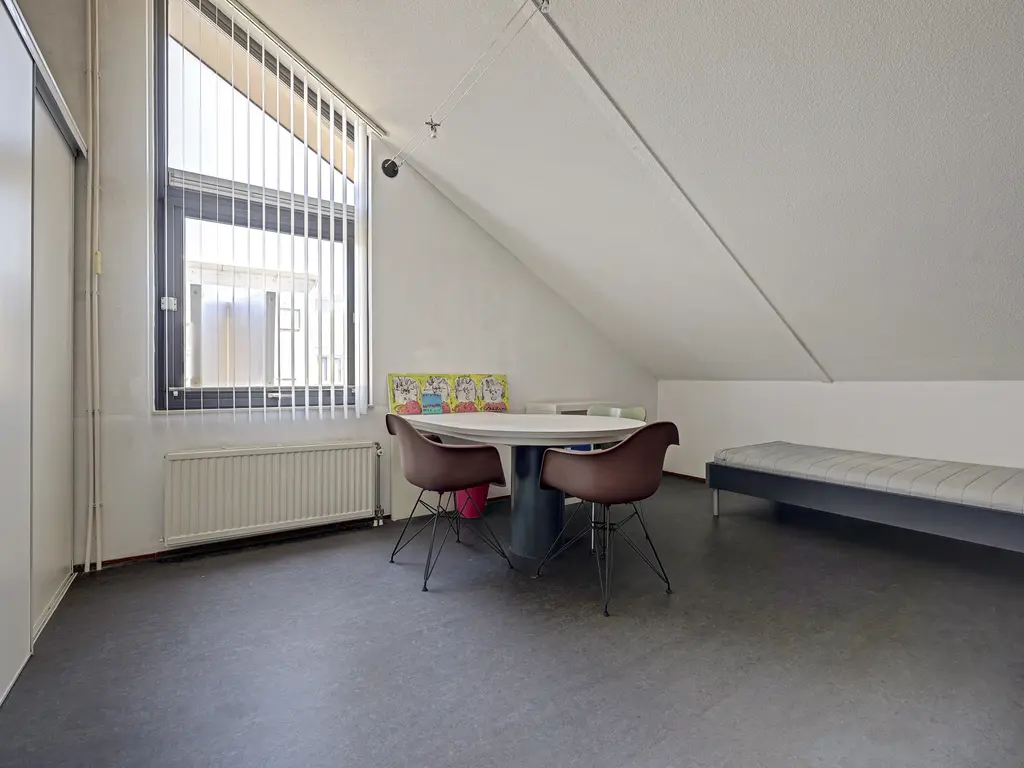 Rosa Spierstraat 12, SPIJKENISSE