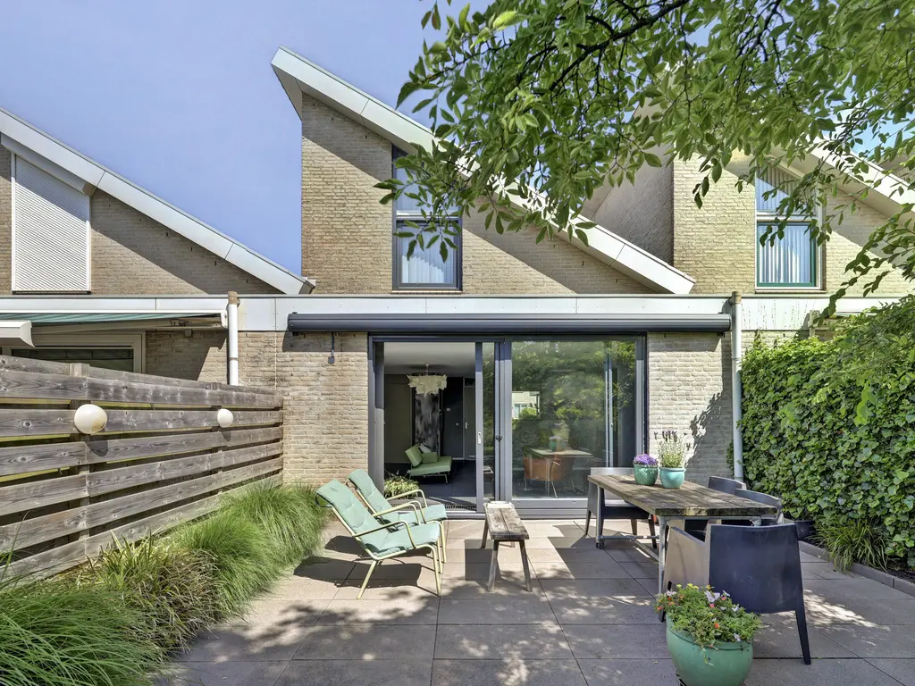 Rosa Spierstraat 12, SPIJKENISSE