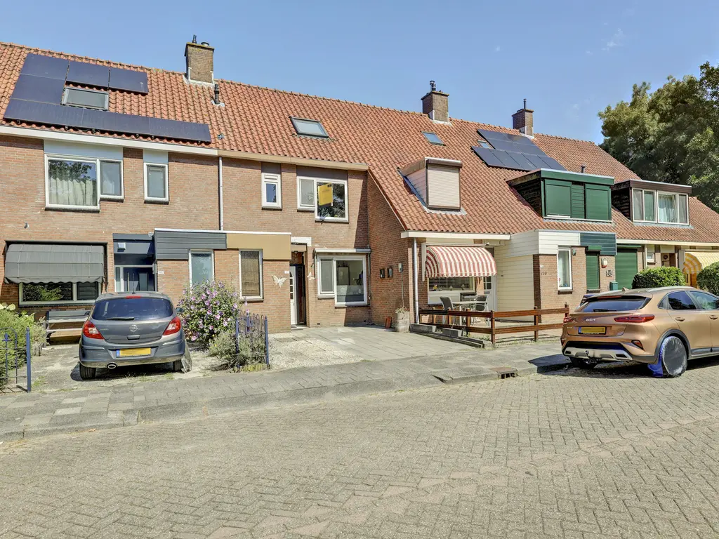 Libelleveen 117, SPIJKENISSE