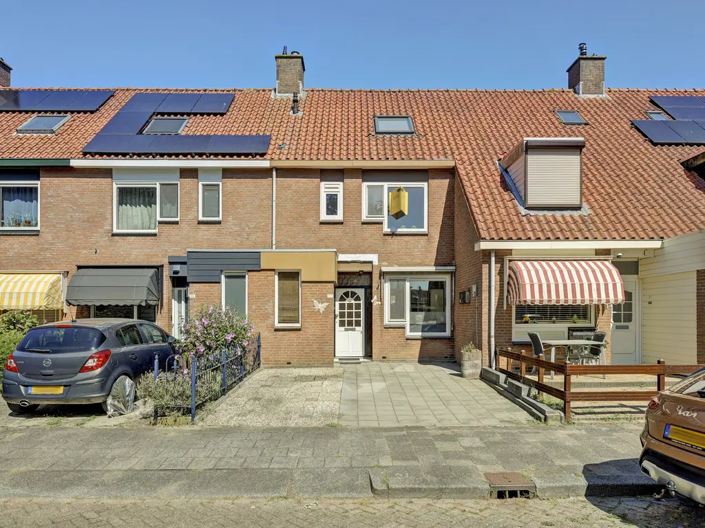 Libelleveen 117, SPIJKENISSE