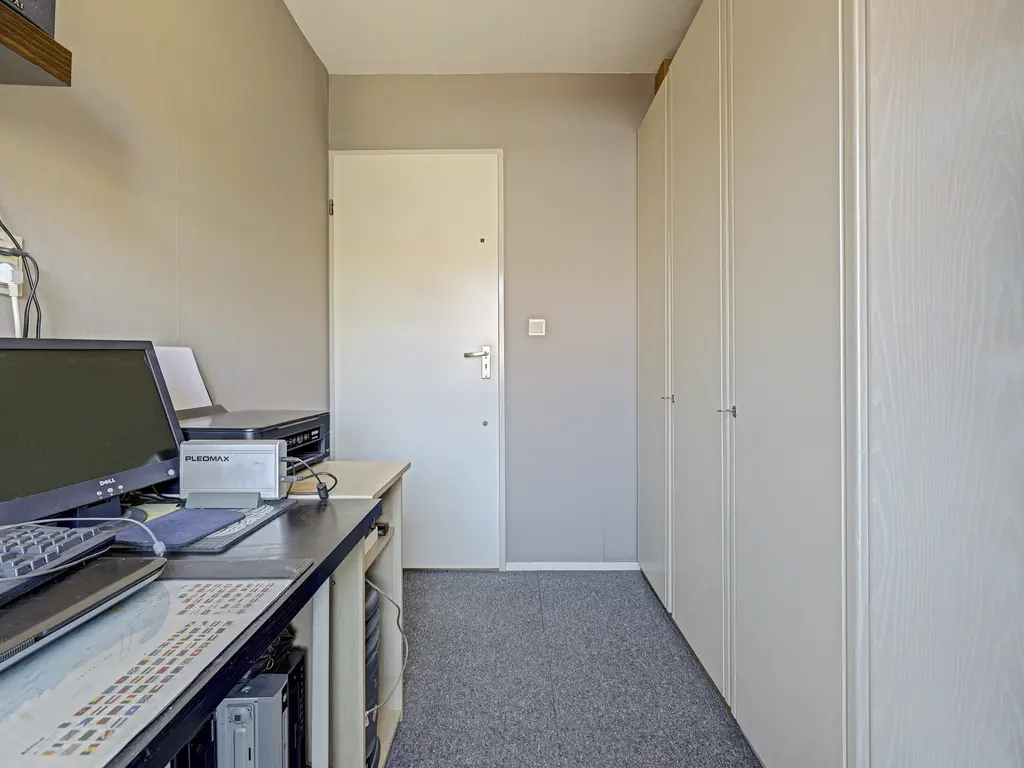 Libelleveen 117, SPIJKENISSE