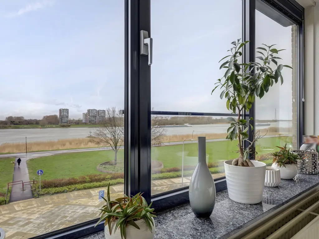 Maasboulevard 44B, SPIJKENISSE