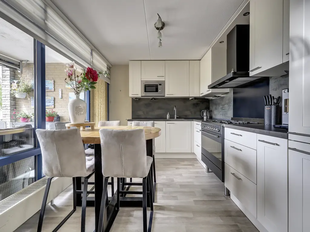 Sientje Mesdag-van Houtenstraat 81, SPIJKENISSE