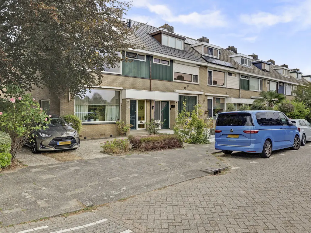 Schorpioenstraat 16, SPIJKENISSE
