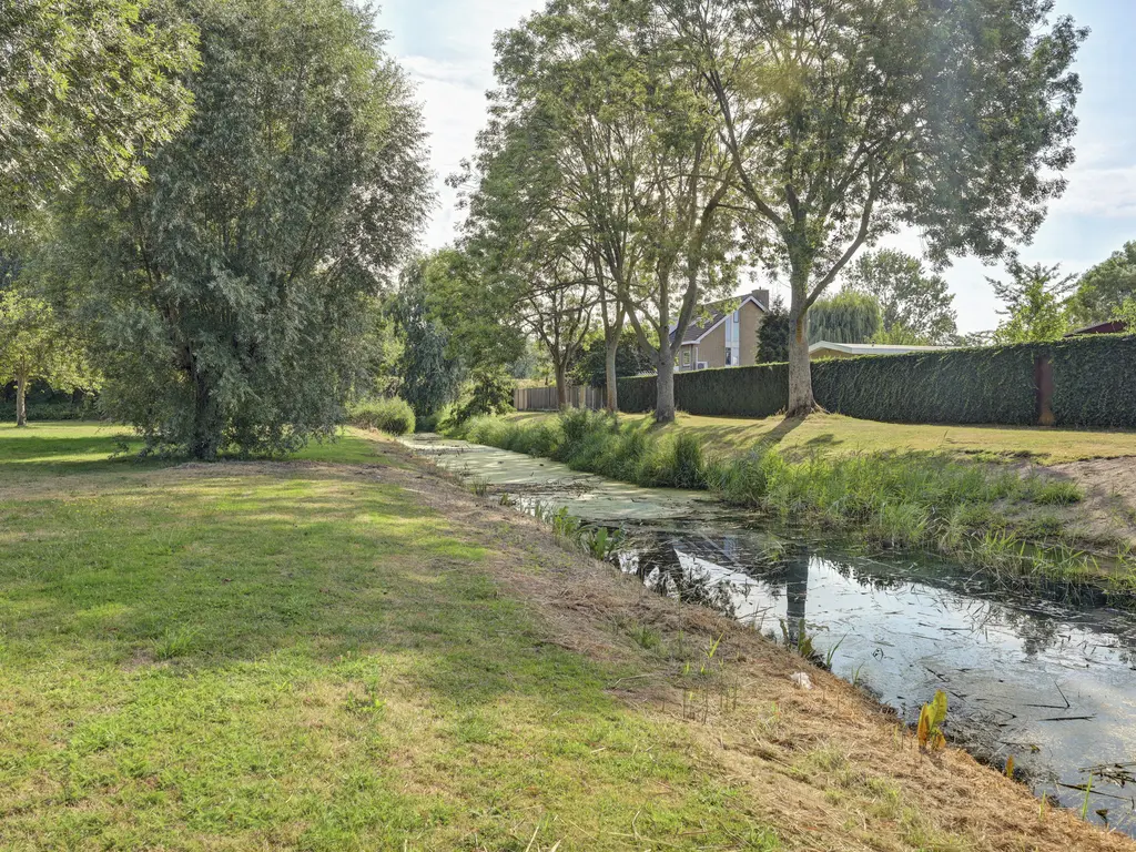 Lobeliaplein 3B, SPIJKENISSE