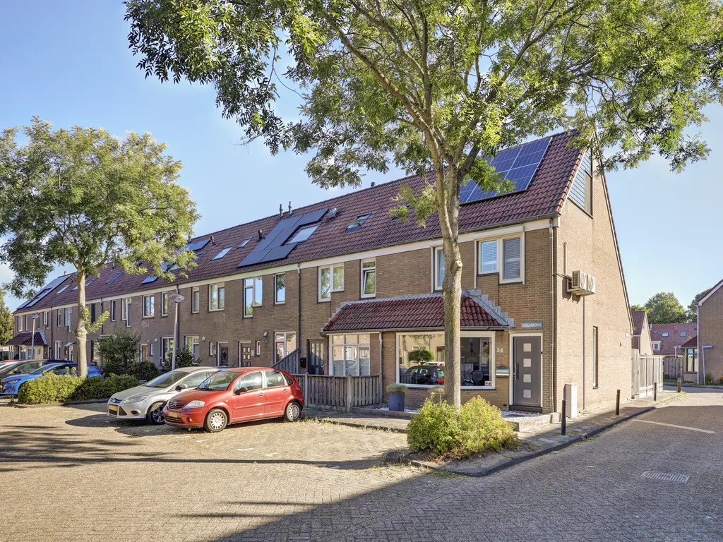 Kweldergras 35, SPIJKENISSE