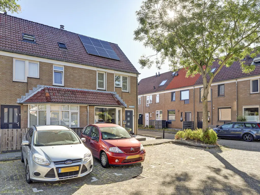 Kweldergras 35, SPIJKENISSE