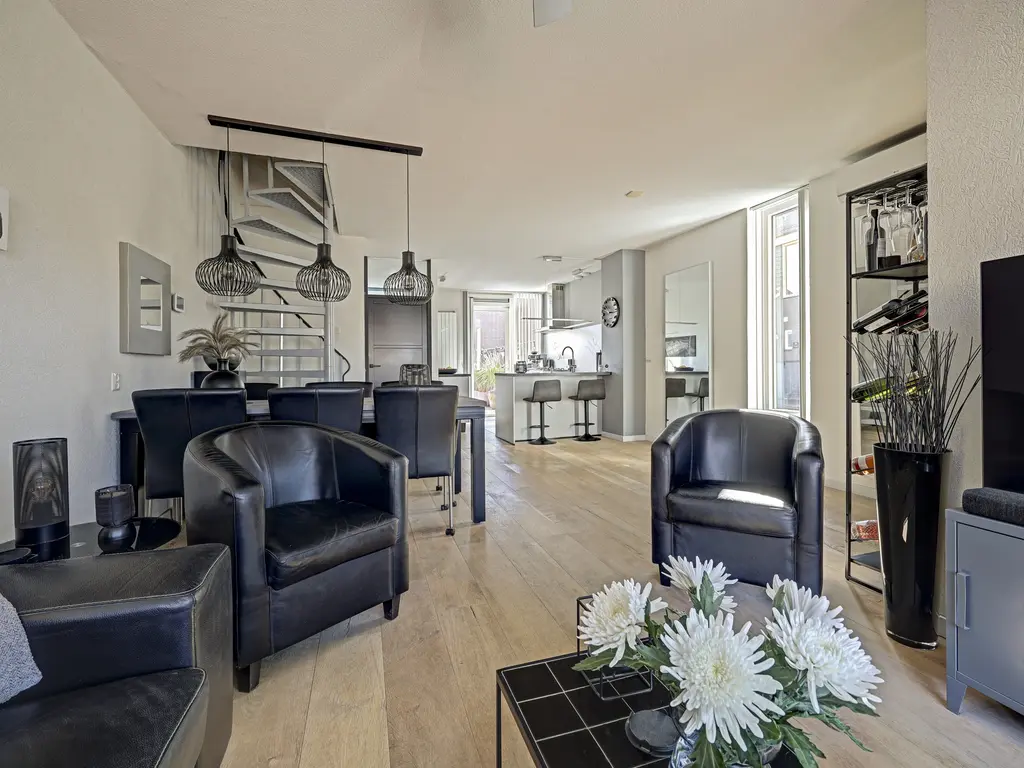 Kweldergras 35, SPIJKENISSE