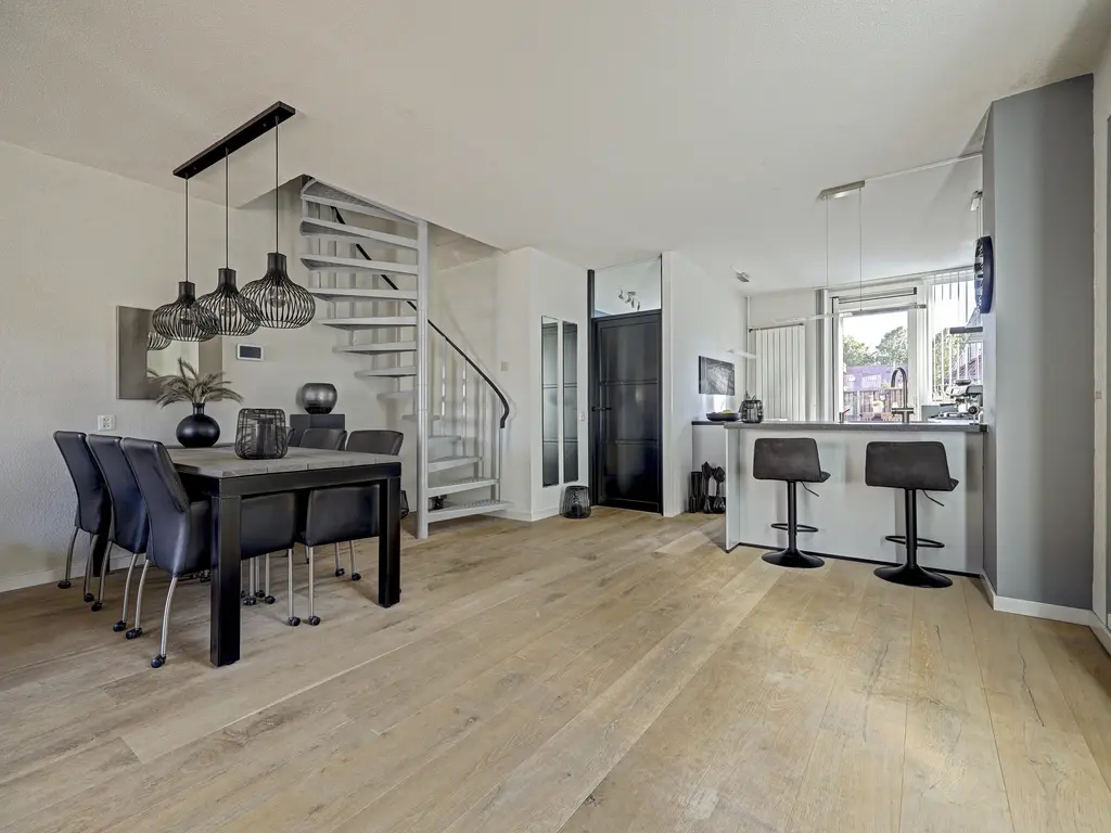 Kweldergras 35, SPIJKENISSE