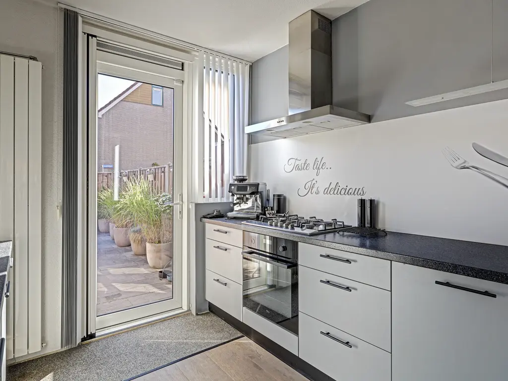 Kweldergras 35, SPIJKENISSE