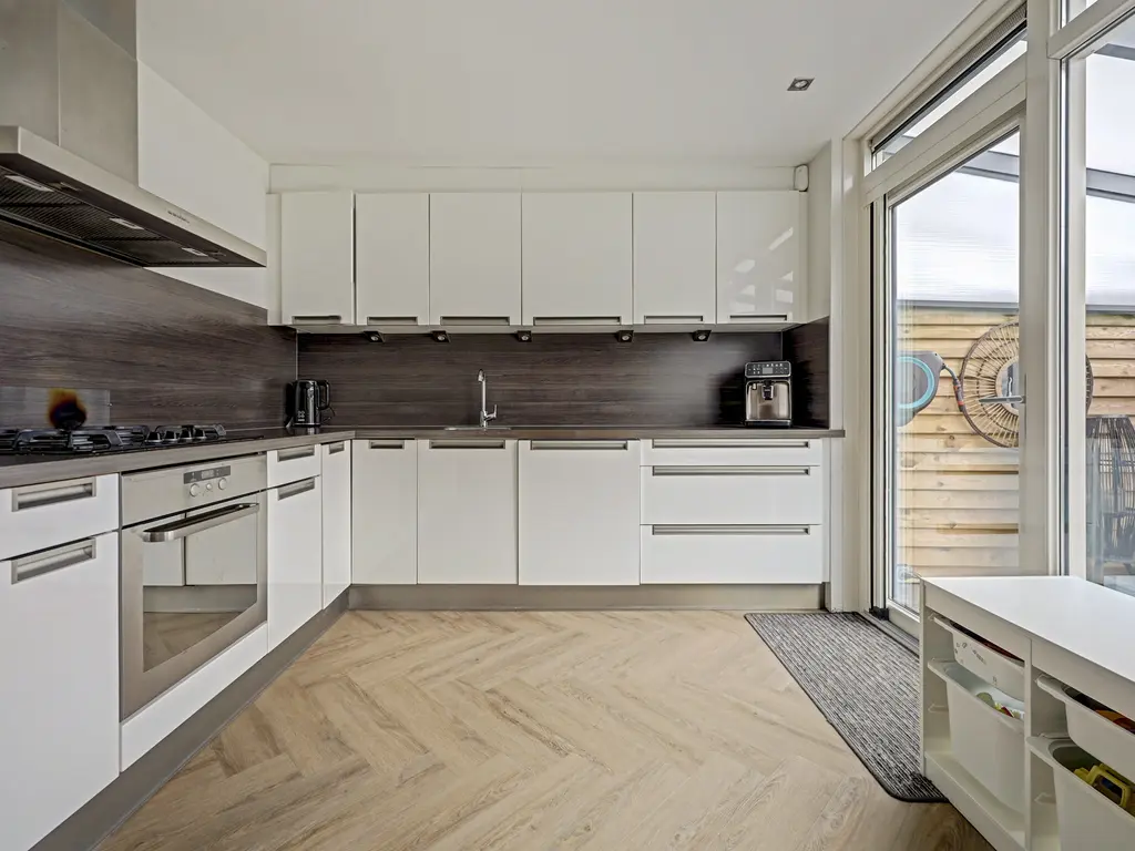 Hazelaarstraat 23, SPIJKENISSE