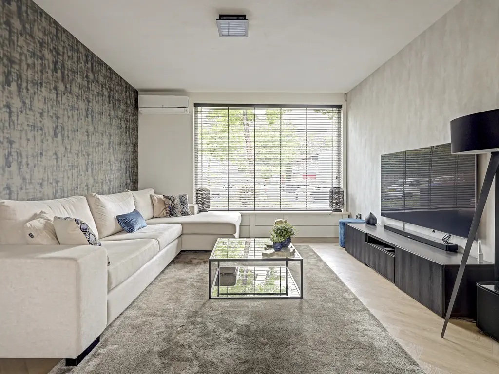 Hazelaarstraat 23, SPIJKENISSE