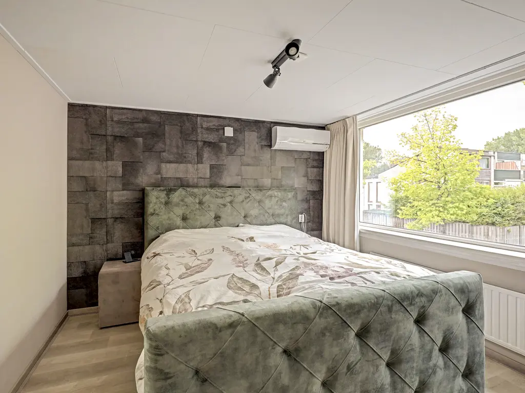 Hazelaarstraat 23, SPIJKENISSE
