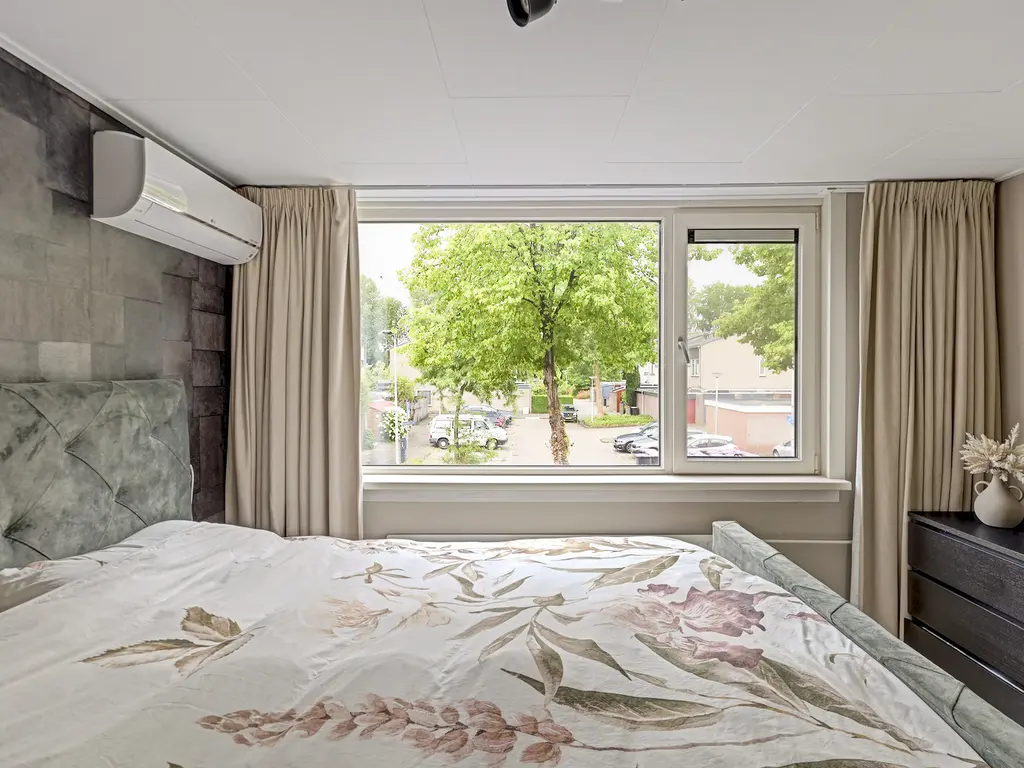 Hazelaarstraat 23, SPIJKENISSE