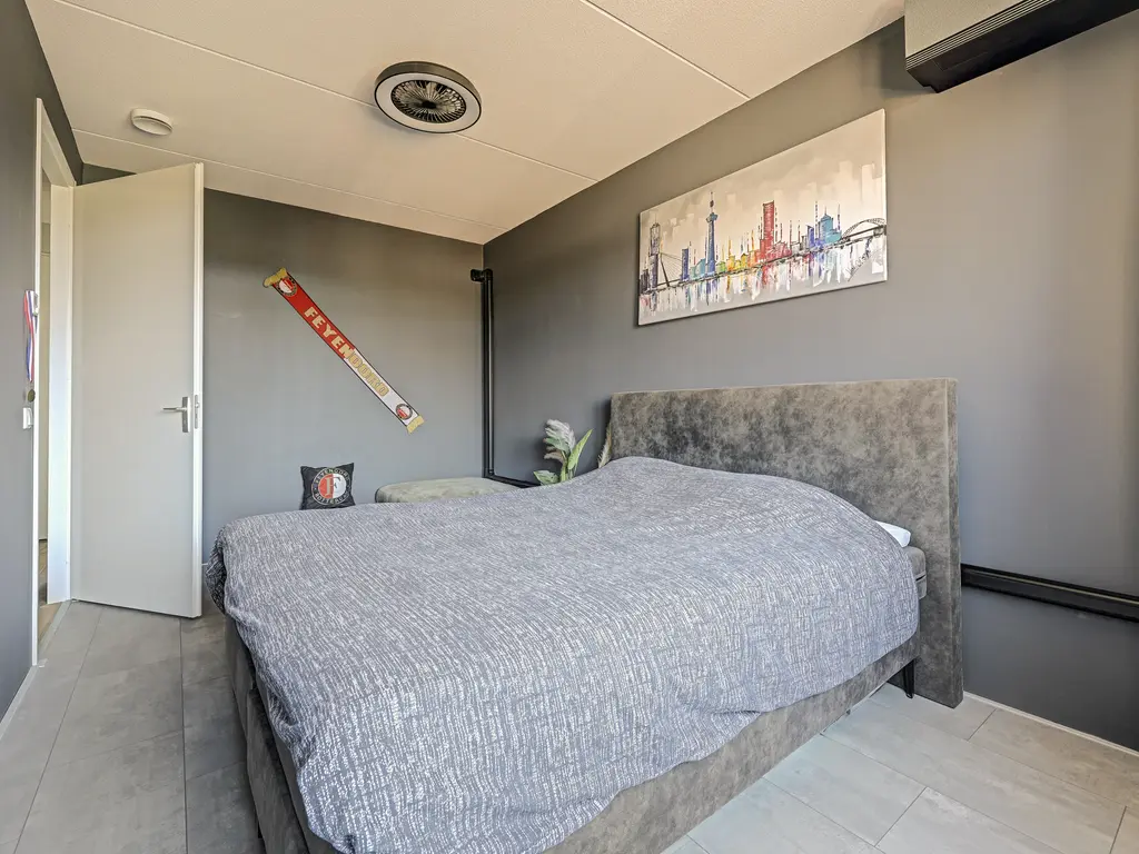 Elementenweg 36, SPIJKENISSE