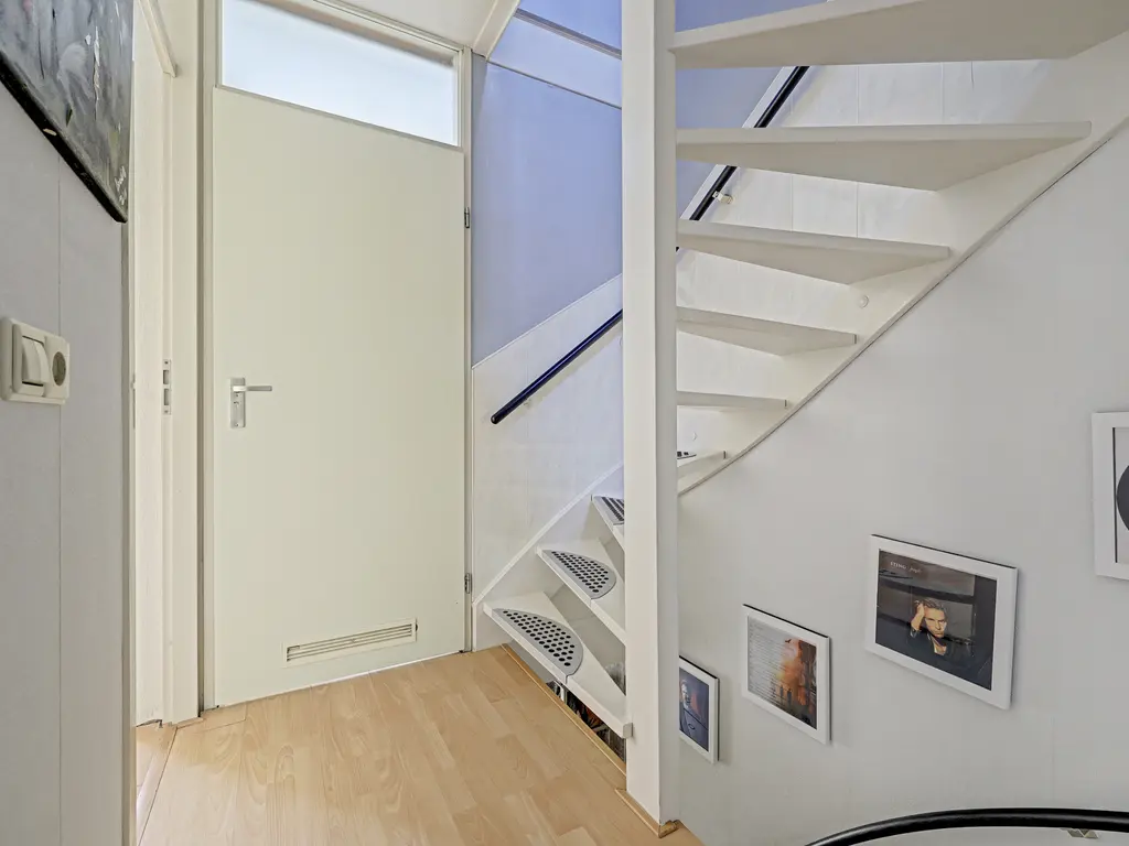 Haya van Someren-Downerpad 34, SPIJKENISSE