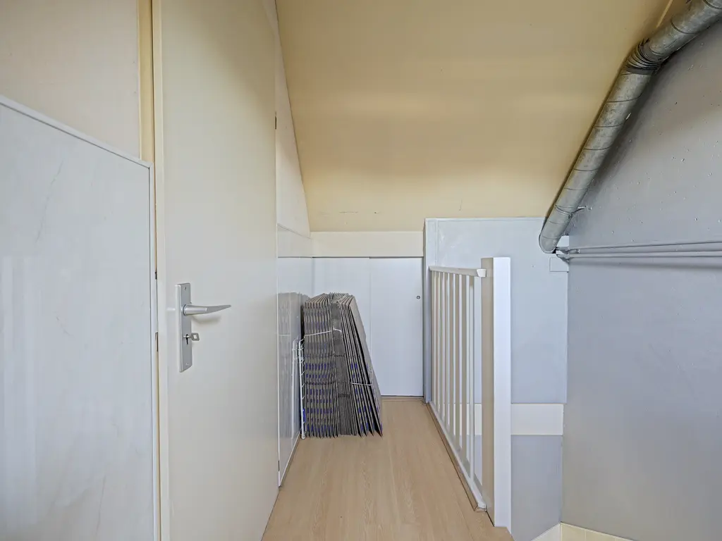 Haya van Someren-Downerpad 34, SPIJKENISSE