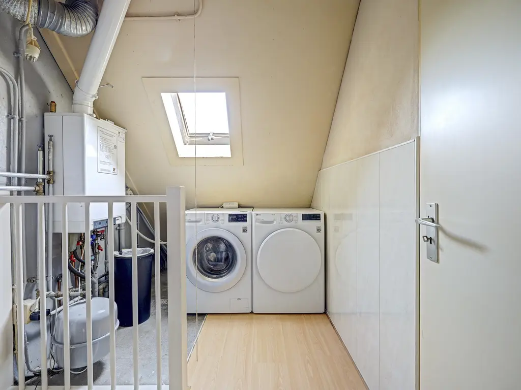 Haya van Someren-Downerpad 34, SPIJKENISSE