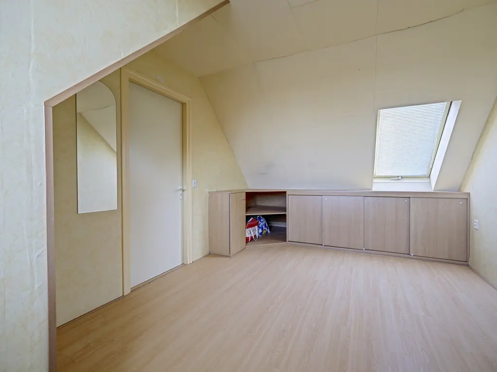 Haya van Someren-Downerpad 34, SPIJKENISSE