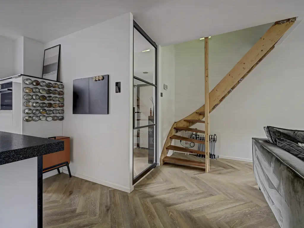 Apollostraat 54, SPIJKENISSE