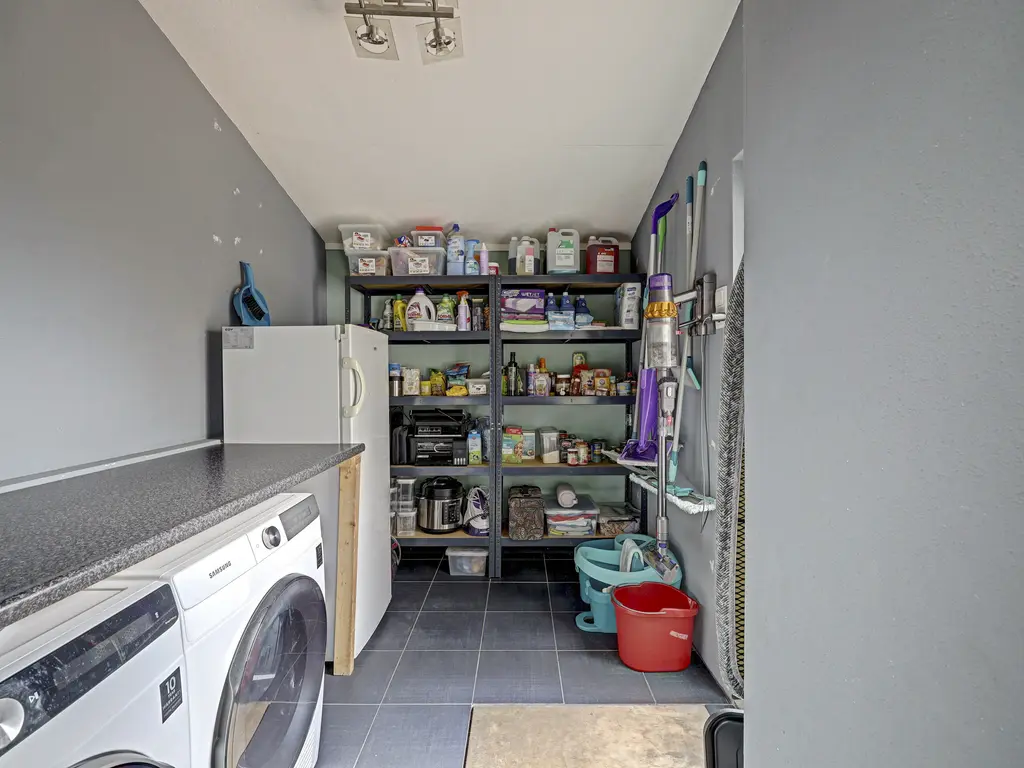 Apollostraat 54, SPIJKENISSE