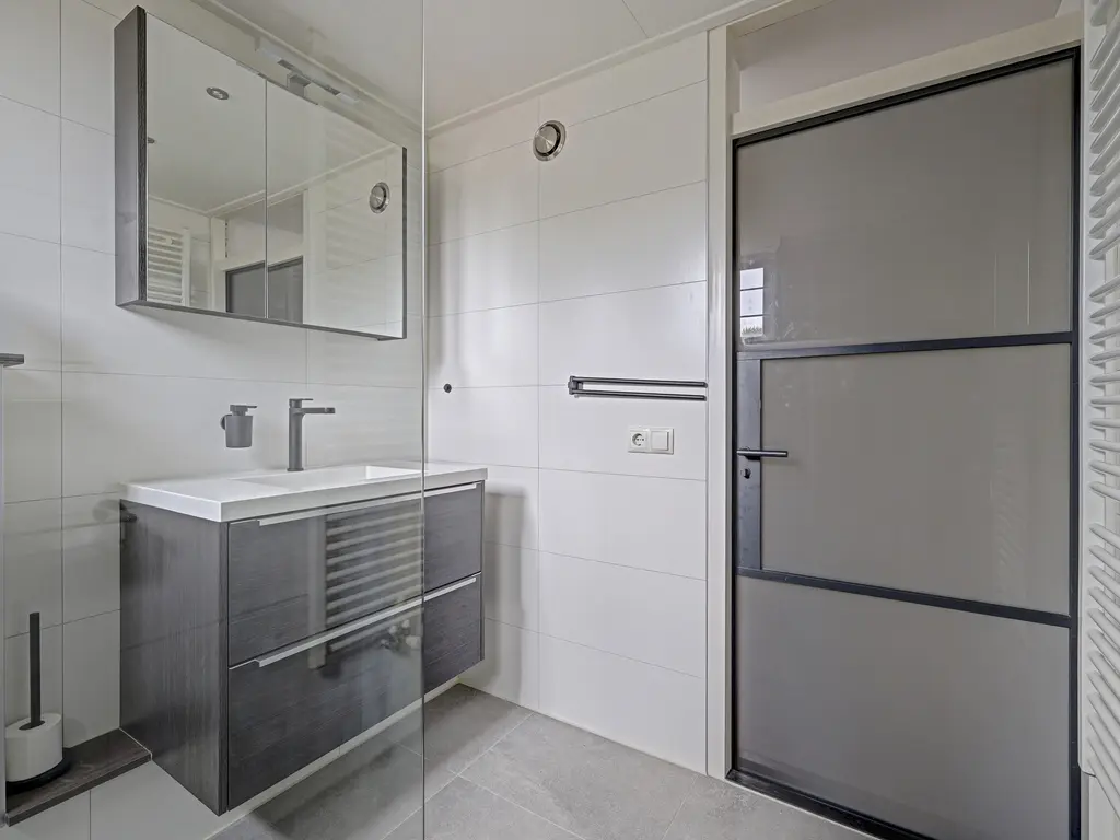 Apollostraat 54, SPIJKENISSE