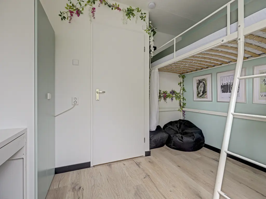 Salamanderveen 345, SPIJKENISSE
