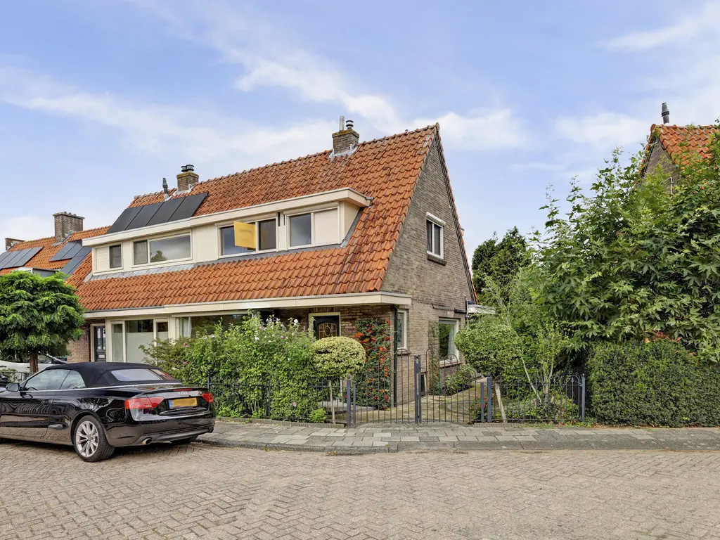 Eerste Kooistraat 1, SPIJKENISSE