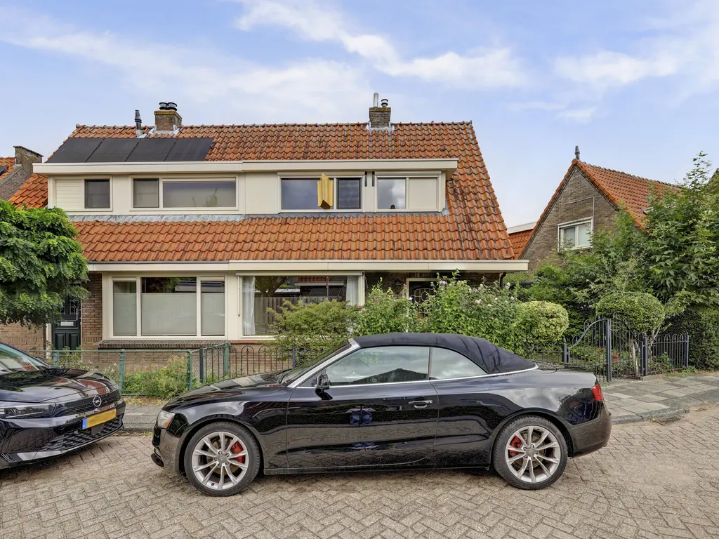 Eerste Kooistraat 1, SPIJKENISSE