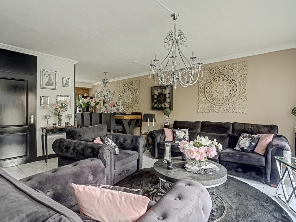 Saffraandonk 6, SPIJKENISSE