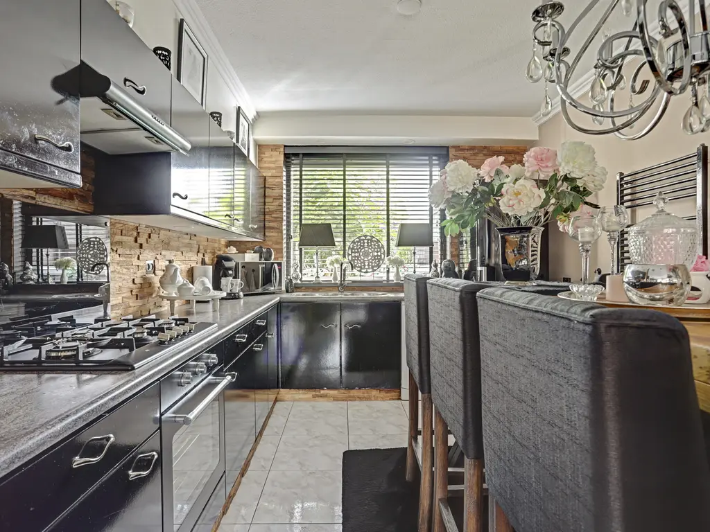 Saffraandonk 6, SPIJKENISSE
