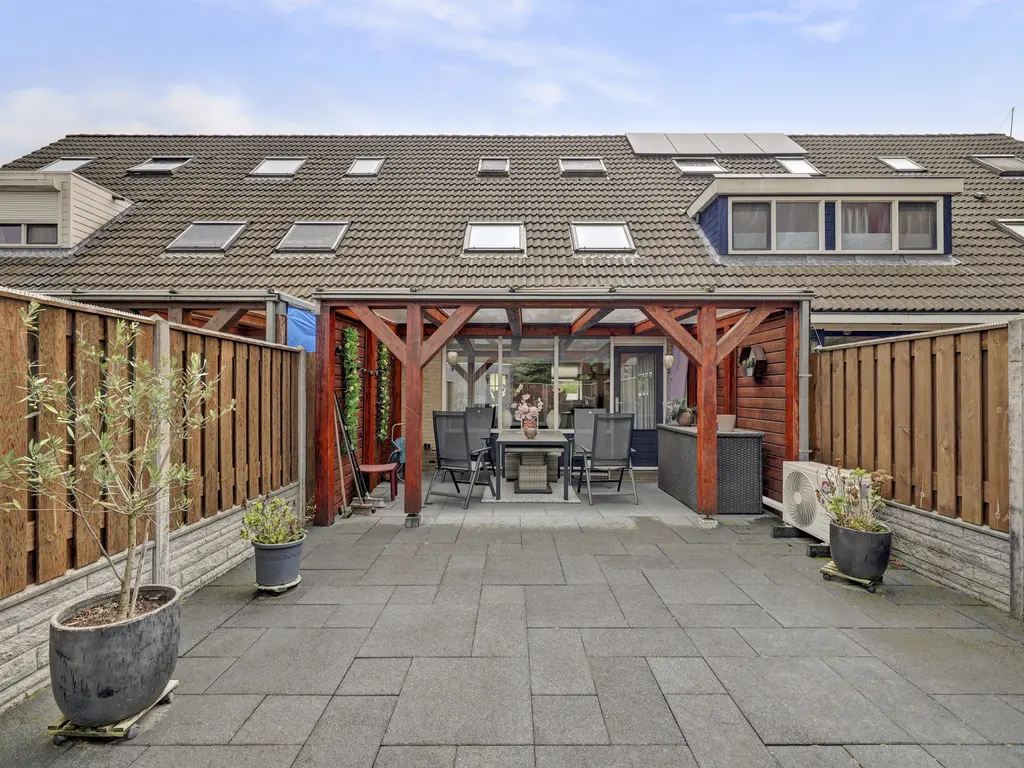 Theodora Haverstraat 22, SPIJKENISSE