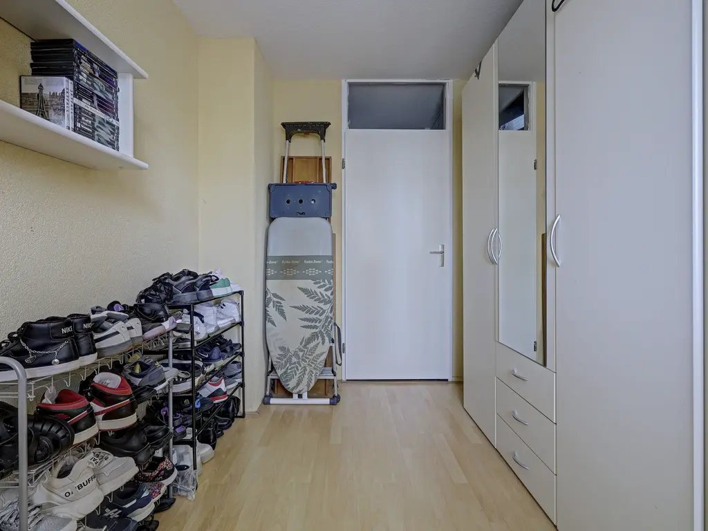 Donaulaan 98, SPIJKENISSE