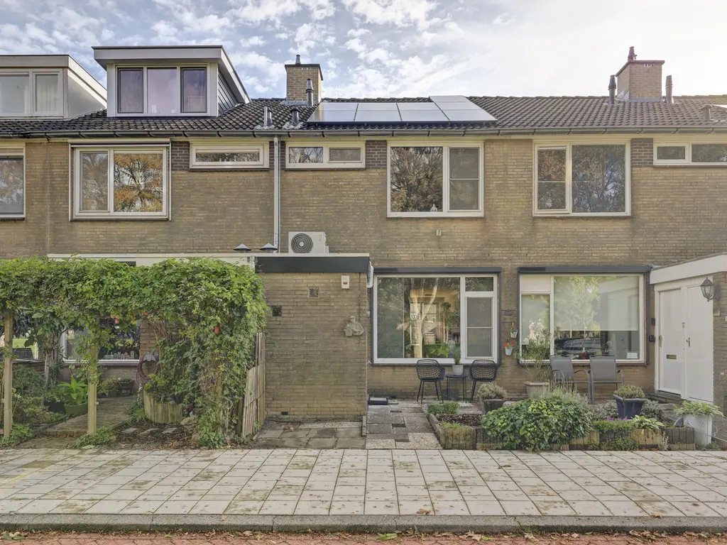Beverveen 558, SPIJKENISSE