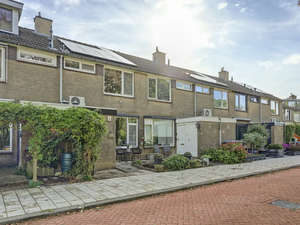 Beverveen 558, SPIJKENISSE