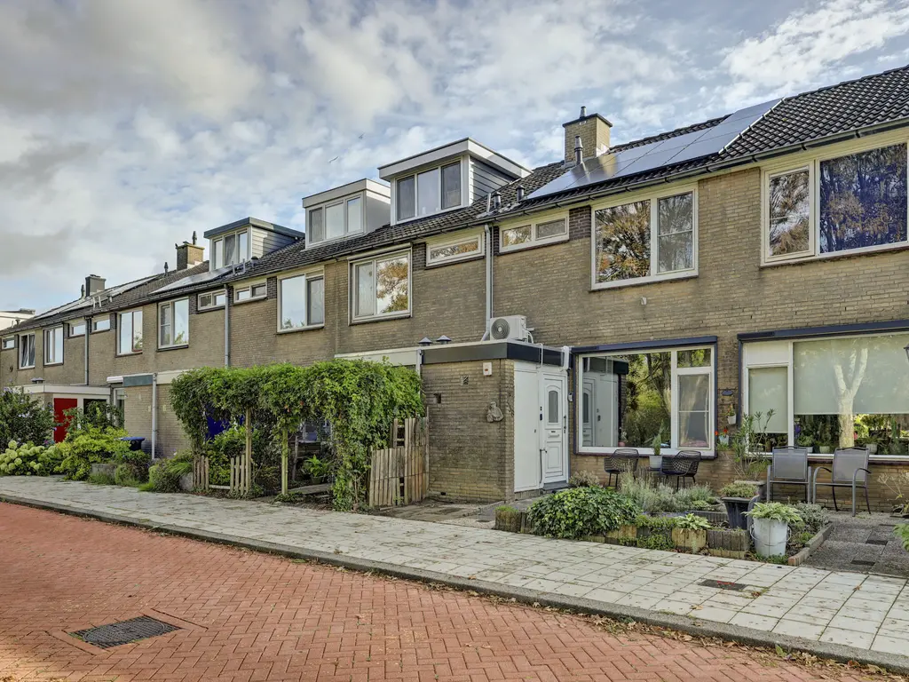 Beverveen 558, SPIJKENISSE