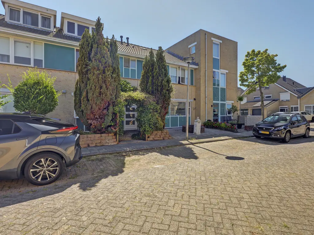 Else Mauhsstraat 6, SPIJKENISSE