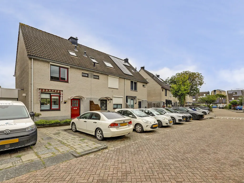 Columbiastraat 7, SPIJKENISSE