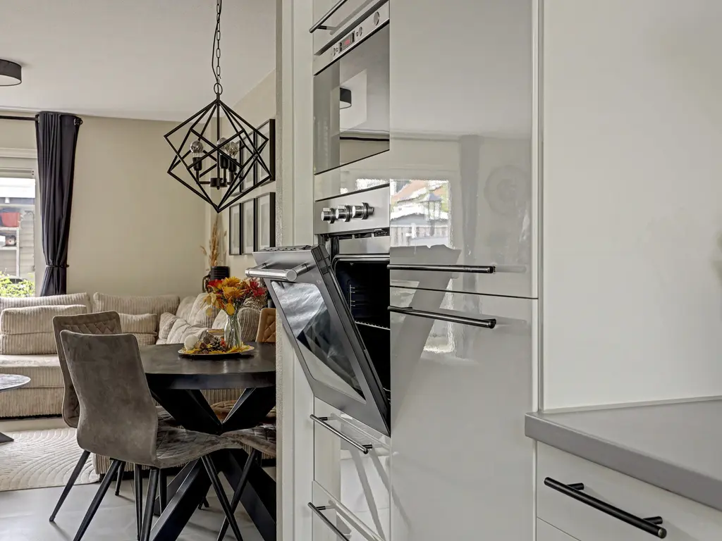 Thorbeckelaan 11, SPIJKENISSE