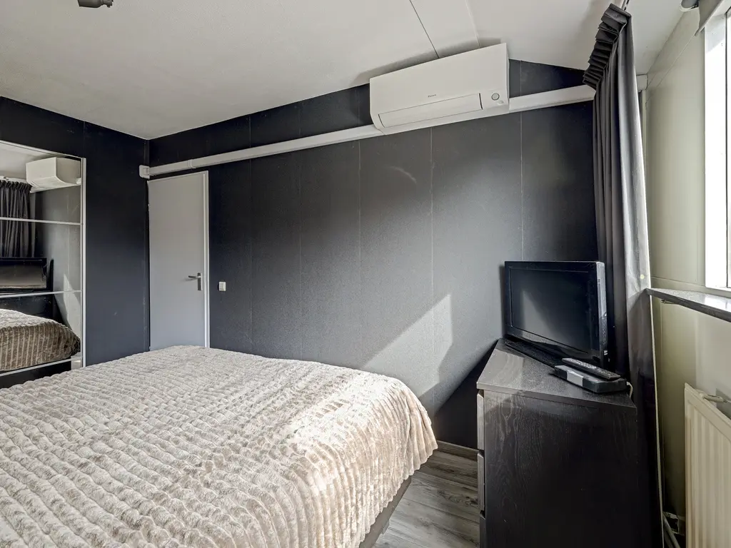 Thorbeckelaan 11, SPIJKENISSE