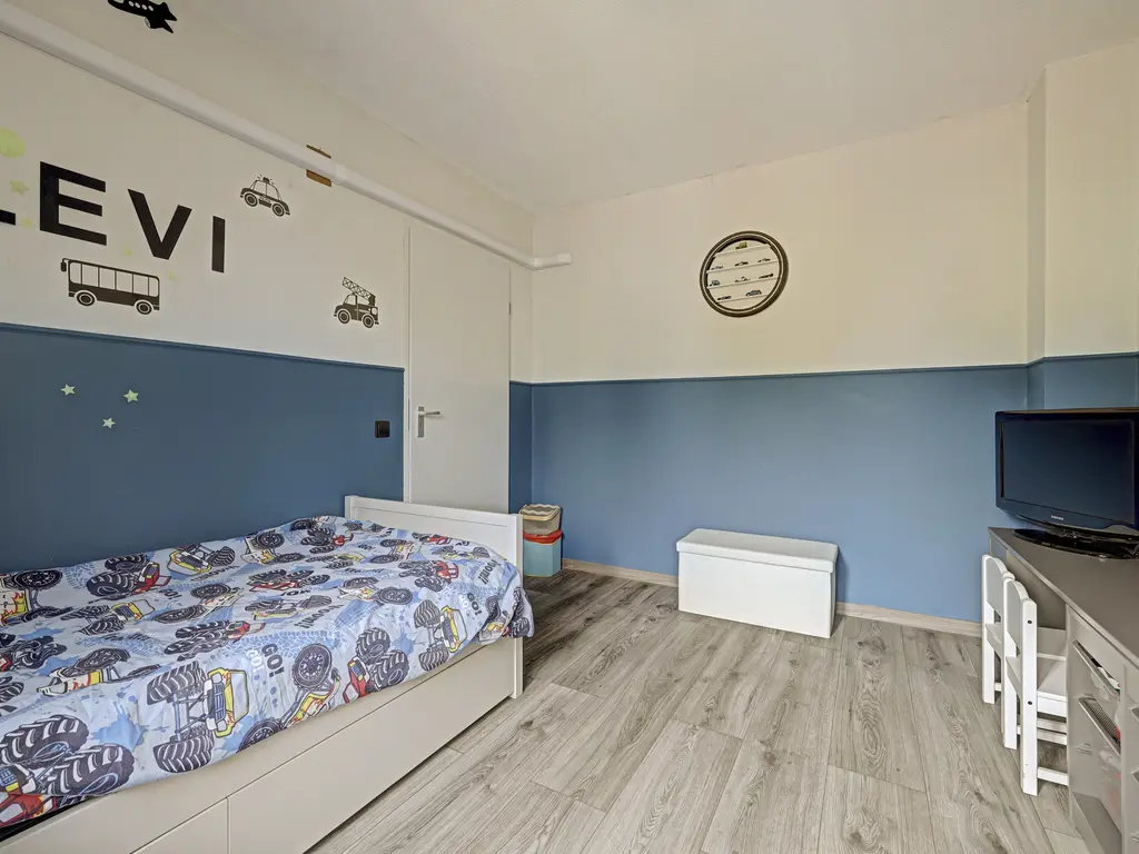 Thorbeckelaan 11, SPIJKENISSE
