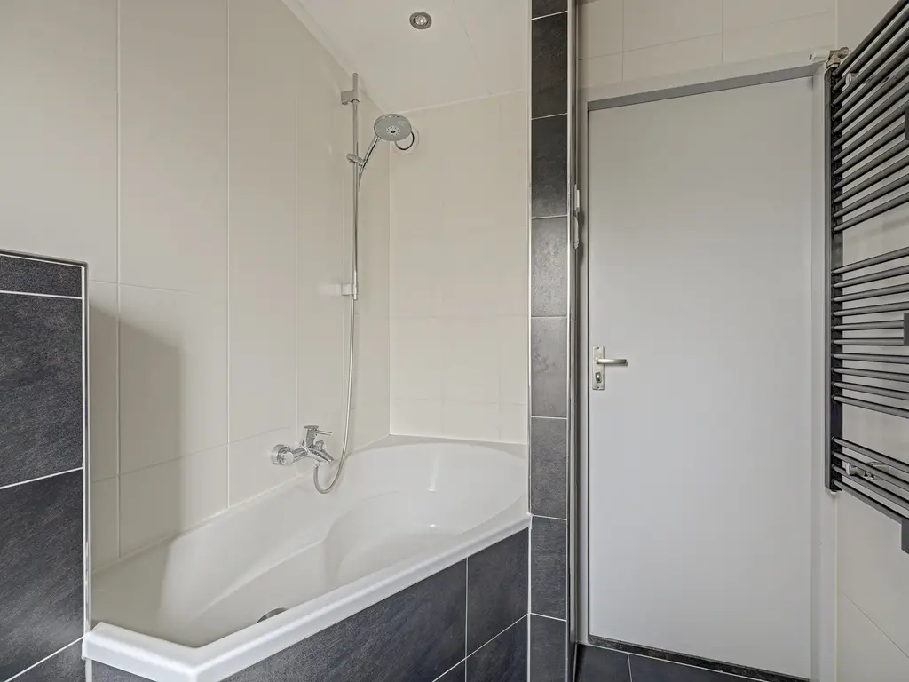 Thorbeckelaan 11, SPIJKENISSE