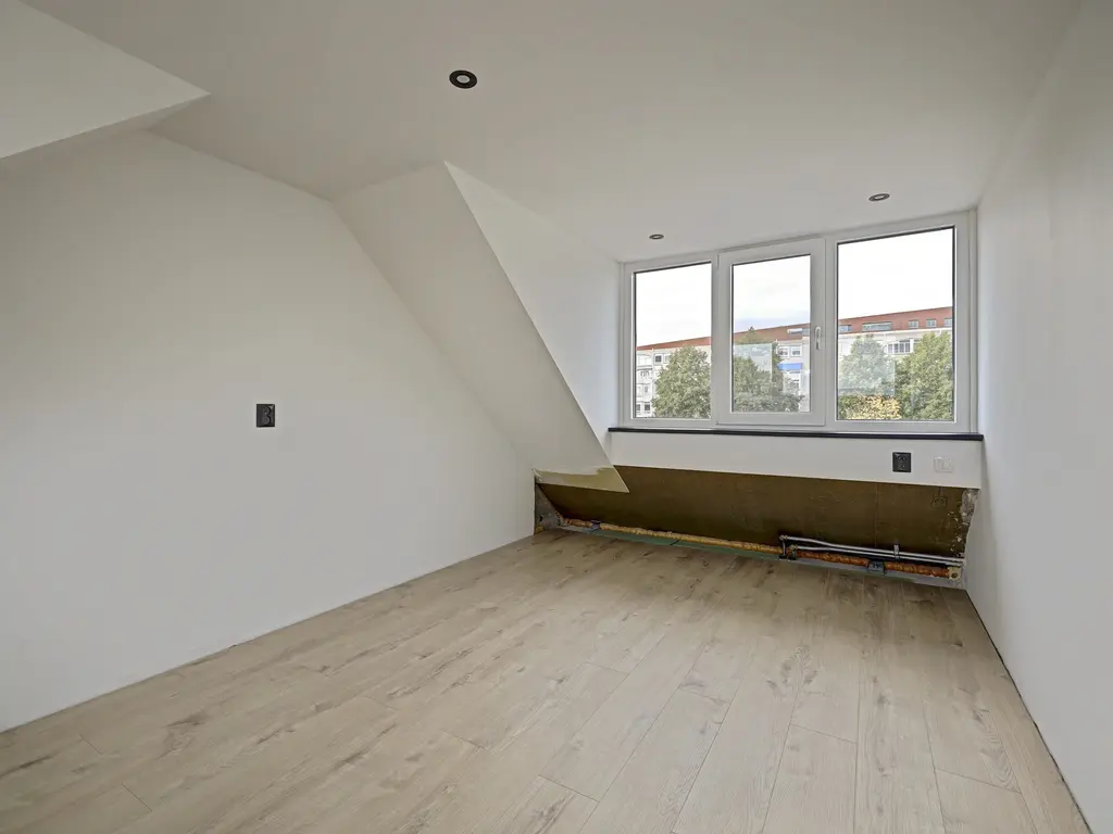 Thorbeckelaan 11, SPIJKENISSE