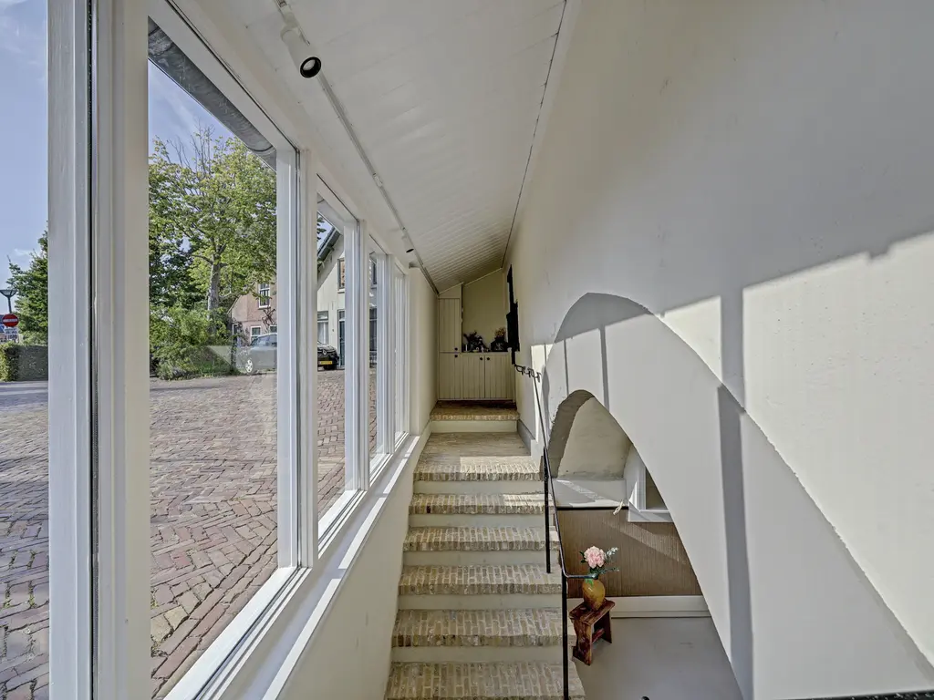 Ring 13, ZUIDLAND