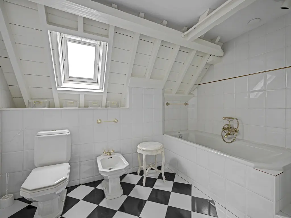 Ring 13, ZUIDLAND