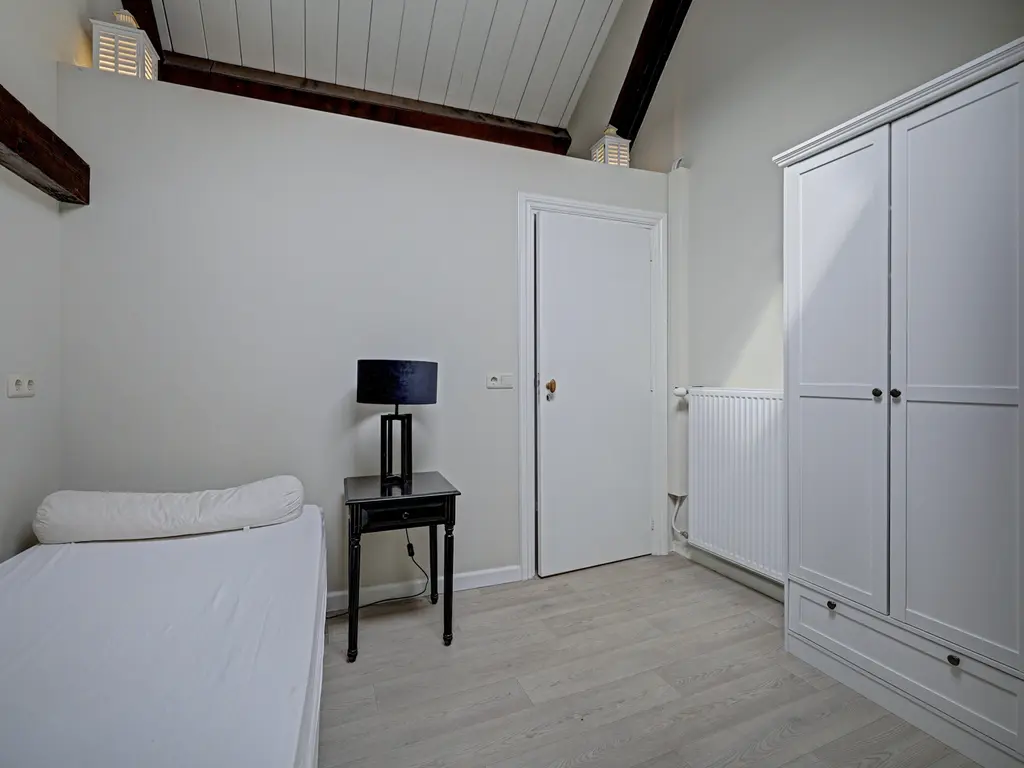 Ring 13, ZUIDLAND