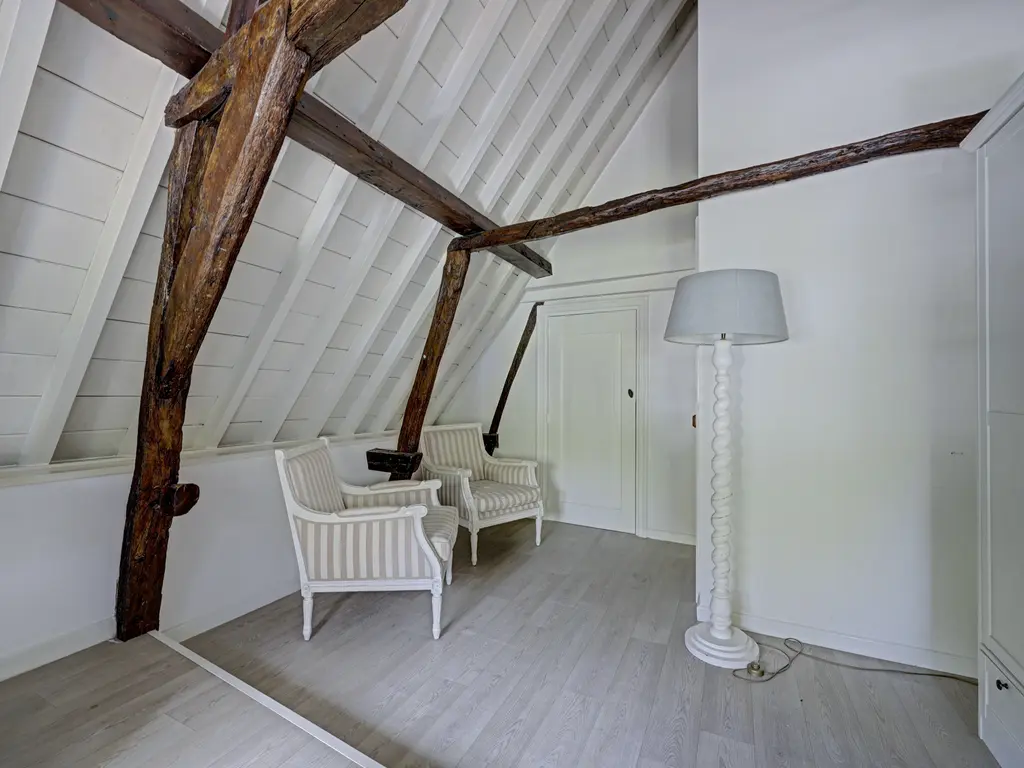 Ring 13, ZUIDLAND