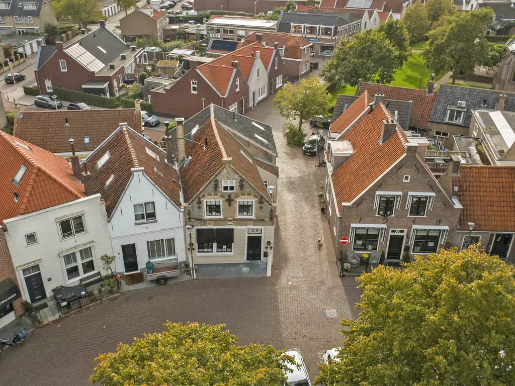Ring 13, ZUIDLAND