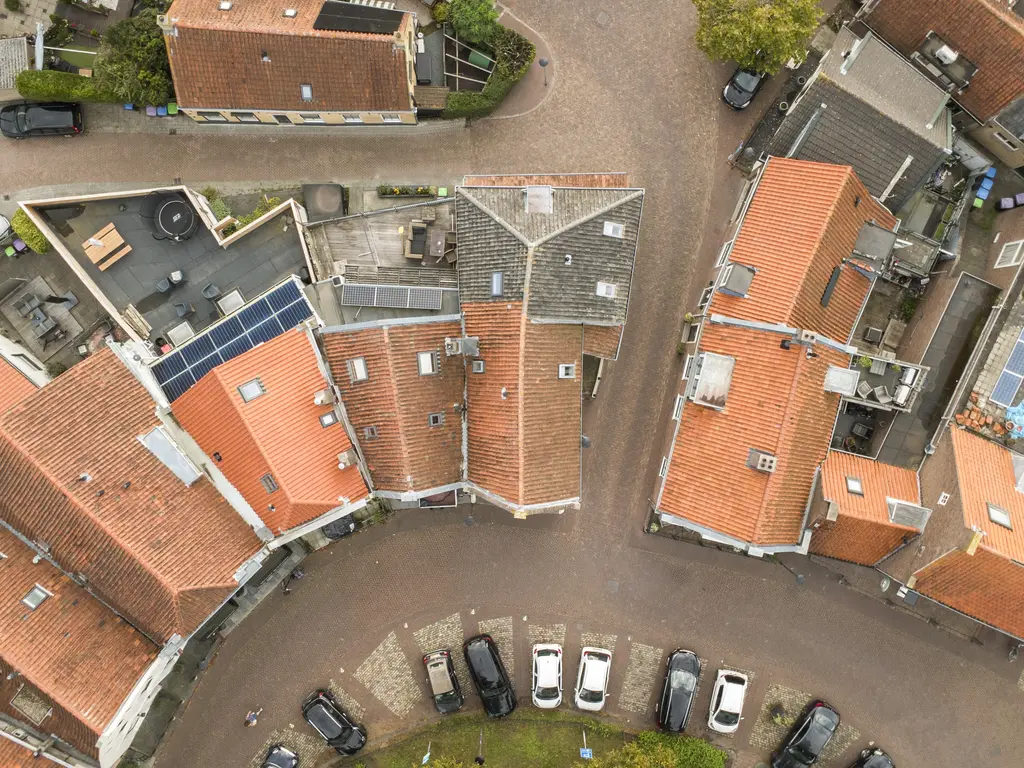 Ring 13, ZUIDLAND