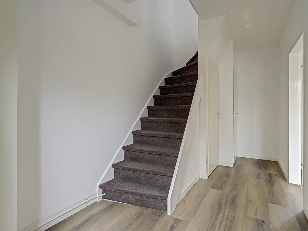 Beresteinweg 2, GEERVLIET